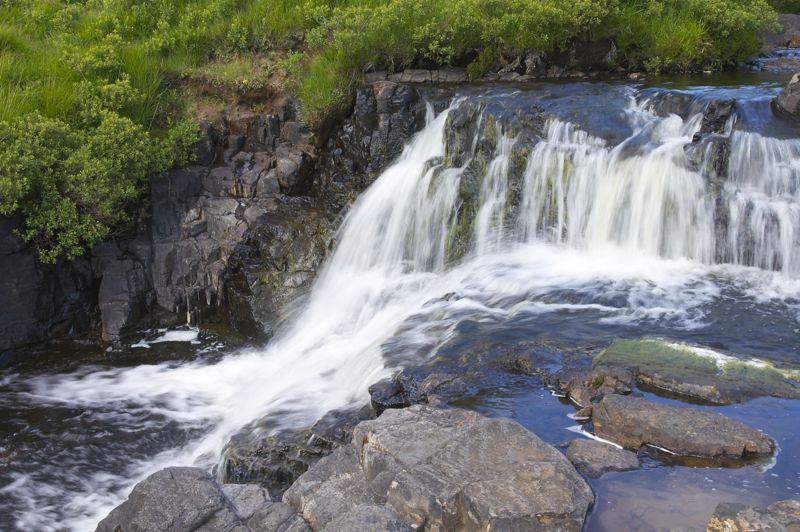 Schottland, Isle of Mull, Eas Fors Waterfall 